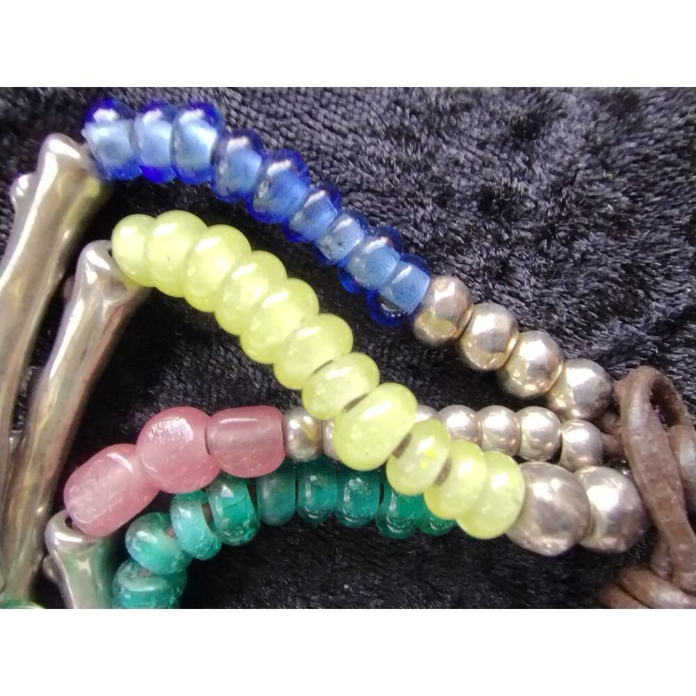 Uno De 50 Silver Plate & Glass Bead 'Como Una Ola' Ride The Wave Bracelet - Picture 7 of 9